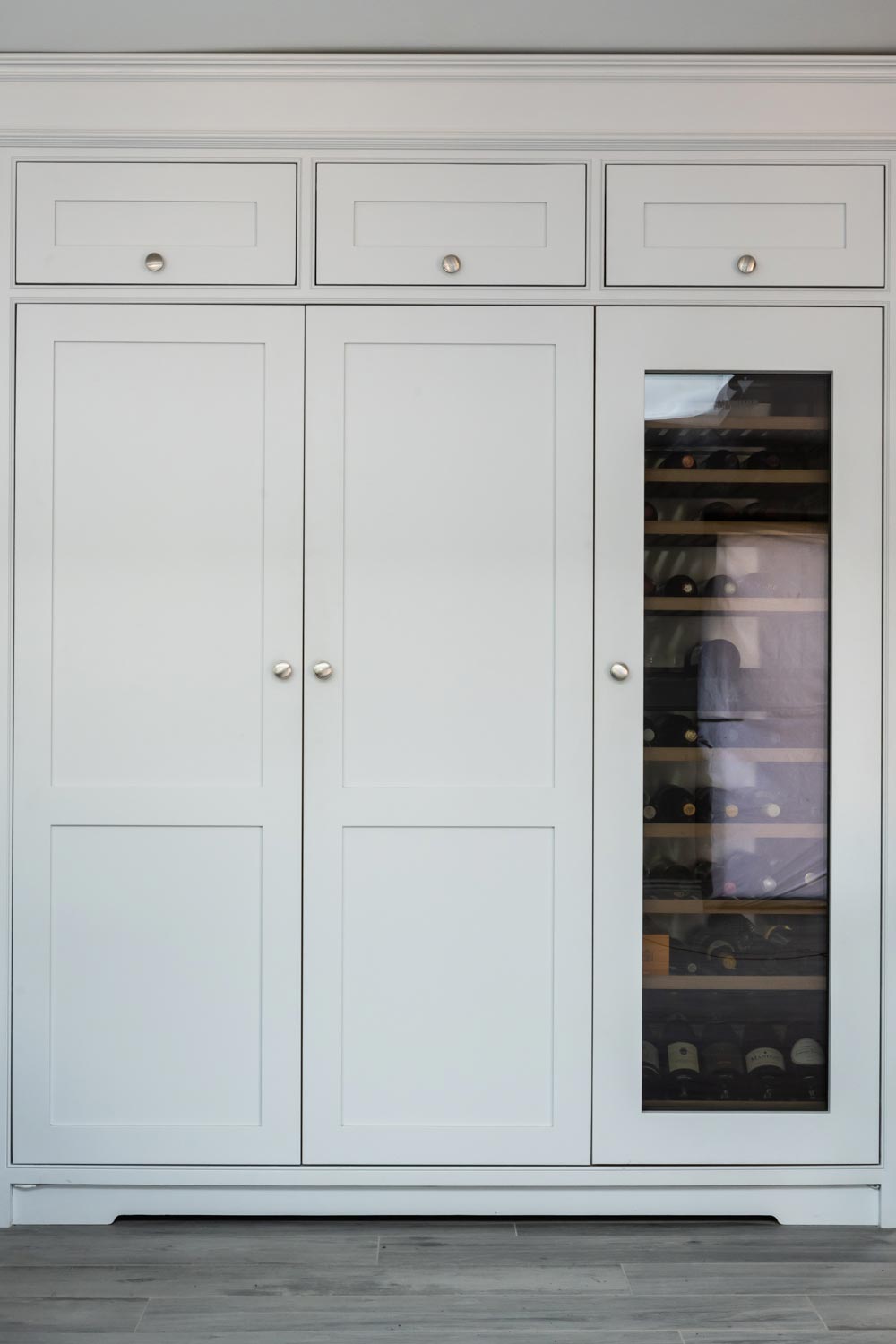 The Foxhills Kitchen by Shere Kitchens - beautiful kitchens handmade in Shere Guildford Surrey