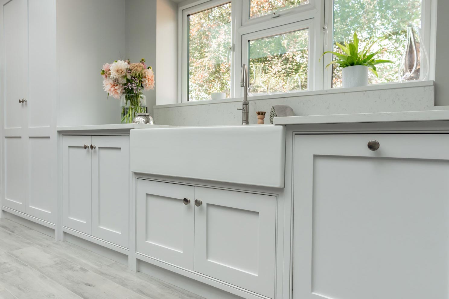 The Foxhills Kitchen by Shere Kitchens - beautiful kitchens handmade in Shere Guildford Surrey