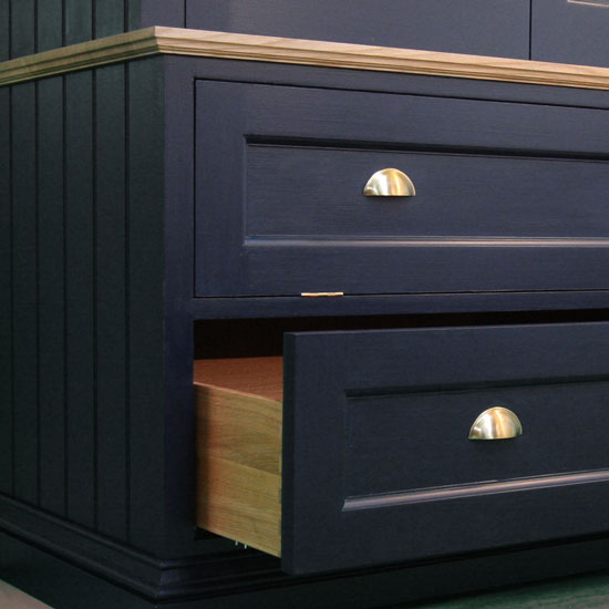 Shere Kitchens - beautiful kitchens handmade in Shere Guildford Surrey
