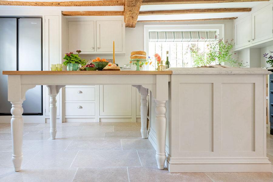 Handmade kitchen for grade 2 listed building near Guildford Surrey