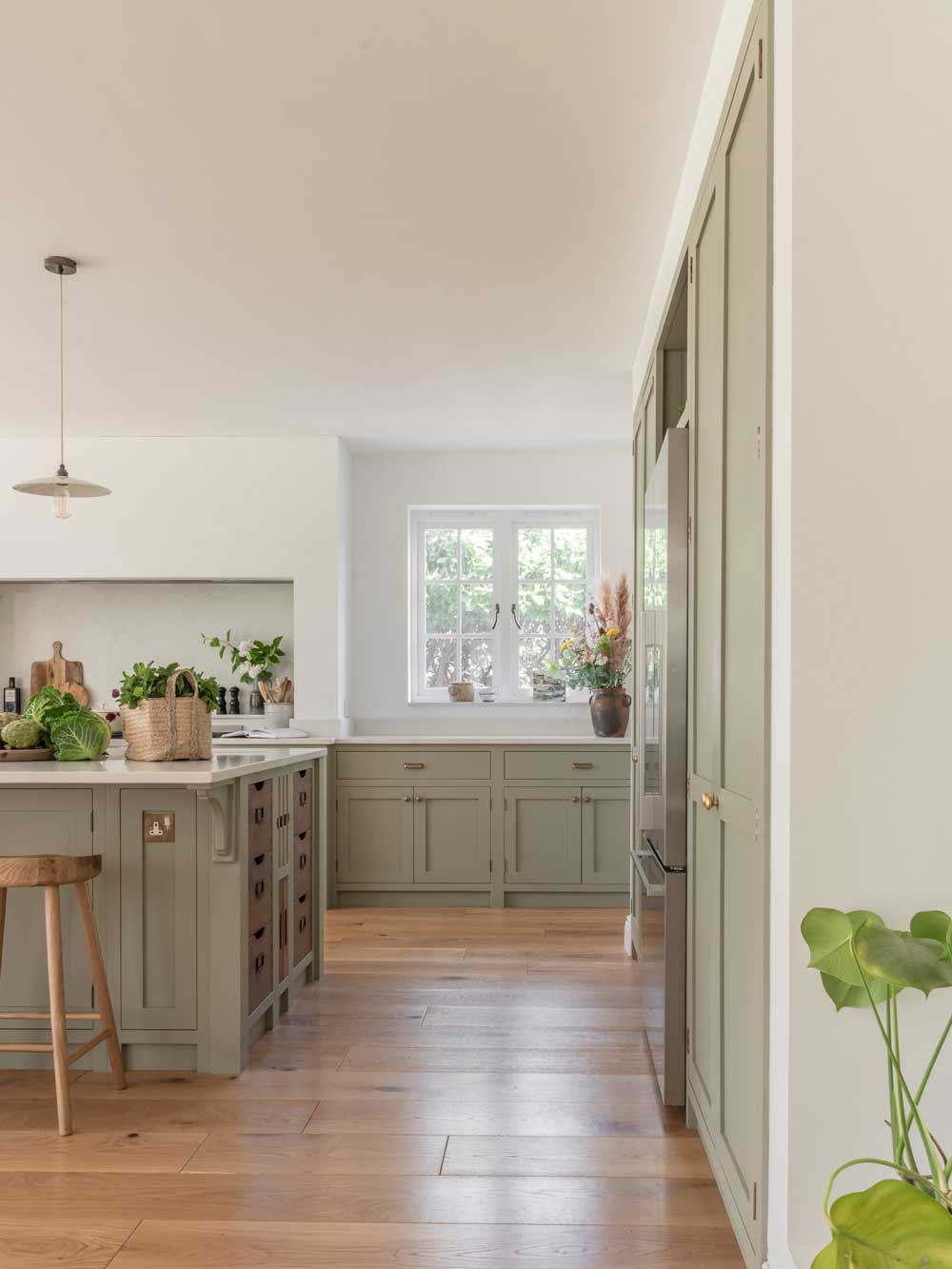 The Summer Kitchen by Shere Kitchens - beautiful kitchens handmade in Shere Guildford Surrey