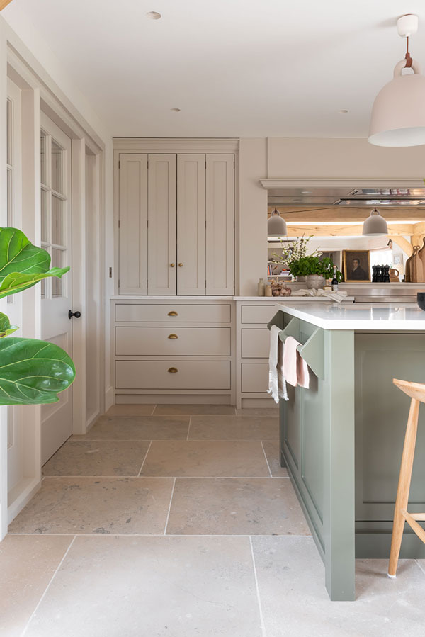 The Vineyards Kitchen by Shere Kitchens - beautiful kitchens handmade in Shere Guildford Surrey