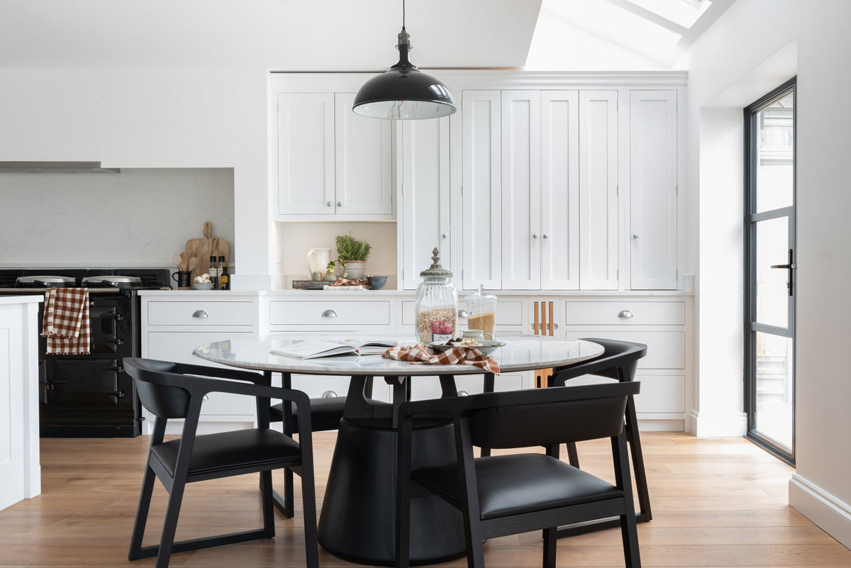 The White House Kitchen by Shere Kitchens - beautiful kitchens handmade in Shere Guildford Surrey