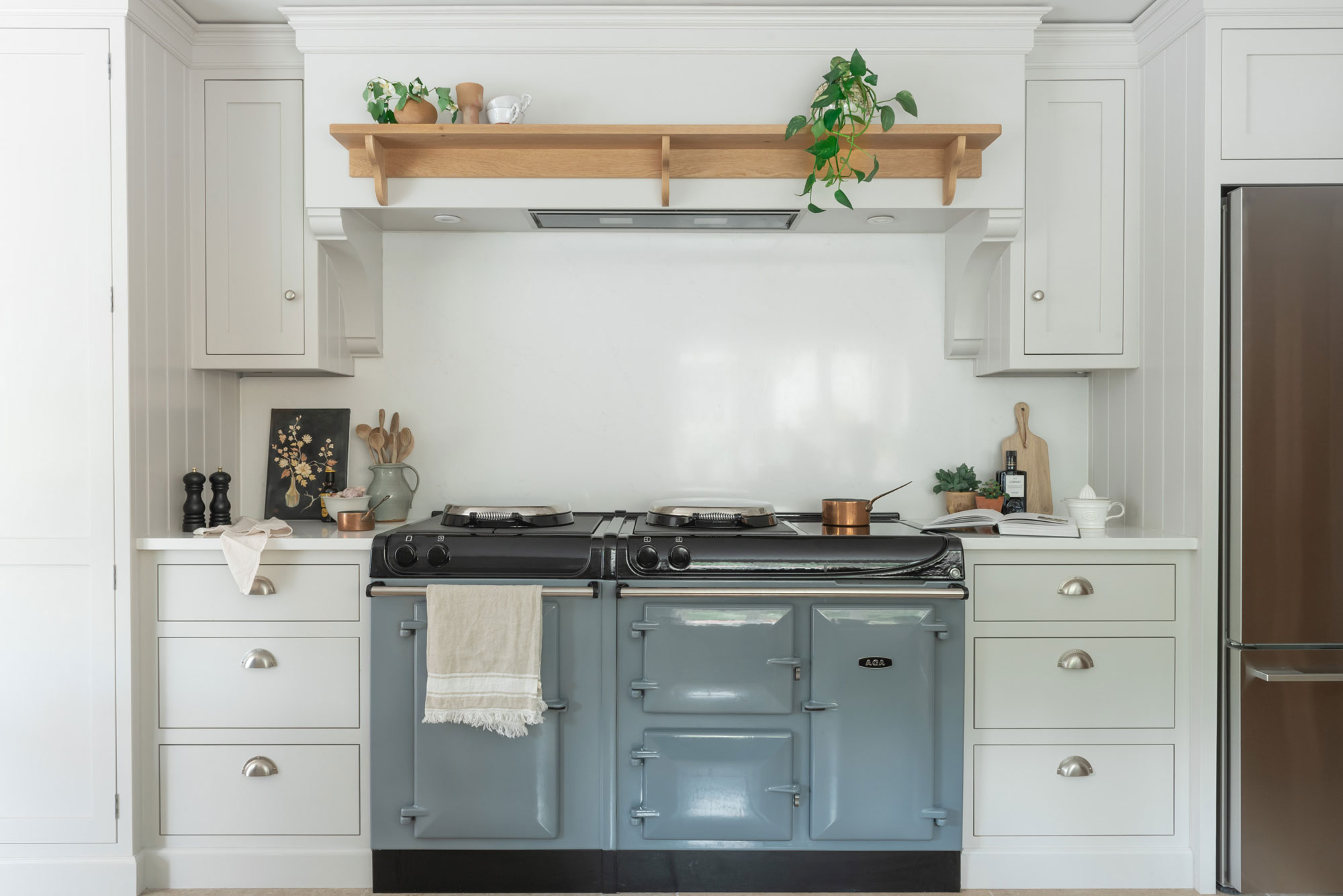 The winterfold Kitchen by Shere Kitchens - beautiful kitchens handmade in Shere Guildford Surrey