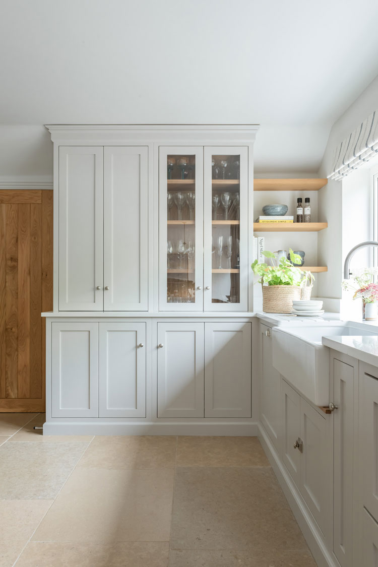 The winterfold Kitchen by Shere Kitchens - beautiful kitchens handmade in Shere Guildford Surrey