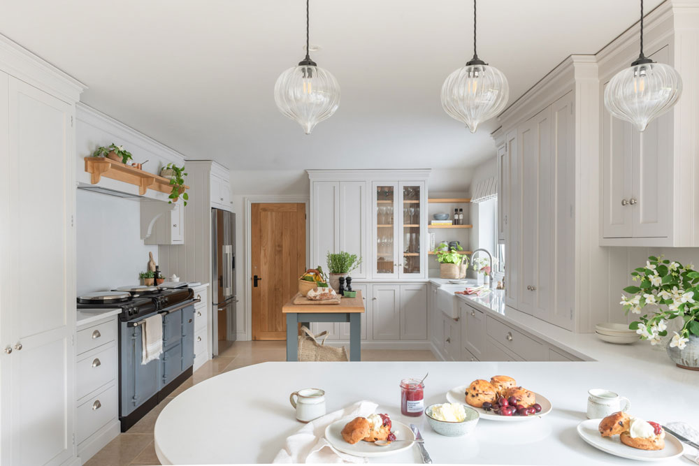 The winterfold Kitchen by Shere Kitchens - beautiful kitchens handmade in Shere Guildford Surrey